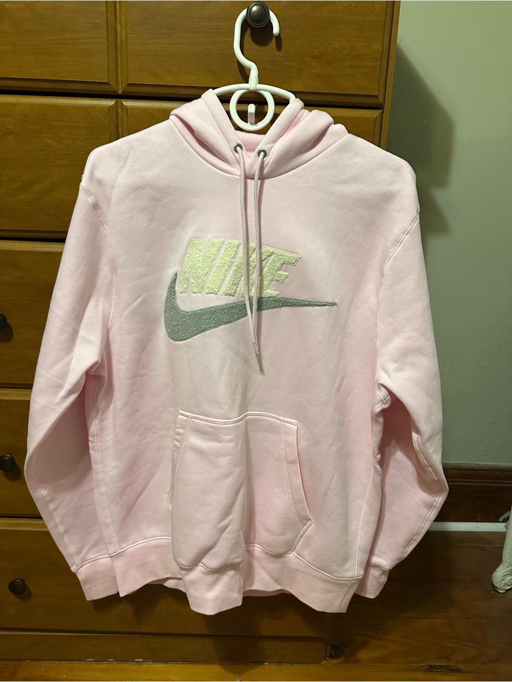 MEN'S NIKE CLUB FLEECE CHENILLE FUTURA PULLOVER HOODIE